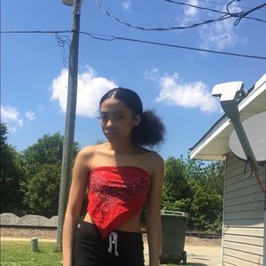 Meet your Posher, Khanijah